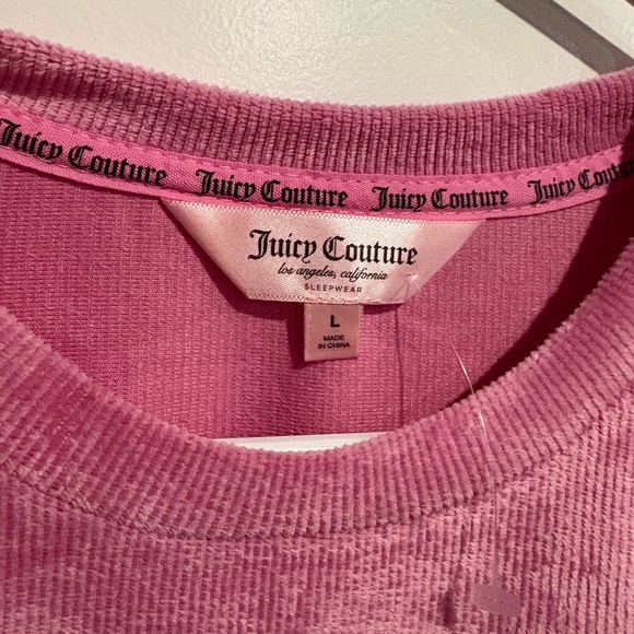 NWT- Juicy Couture woman’s 2 piece velvet lounge/sleep set, size medium - Picture 4 of 11
